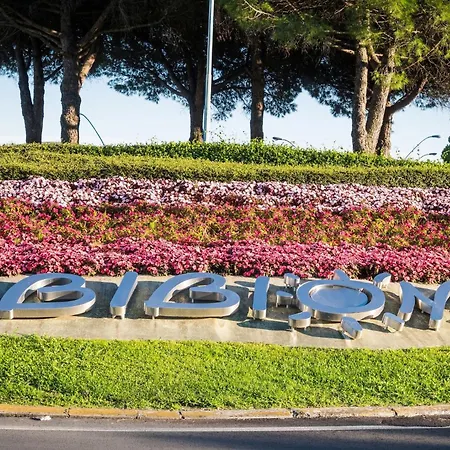 Modern By The Appartamento Bibione