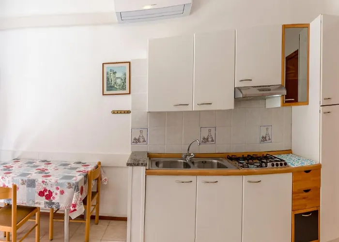 Daire Modern By The *