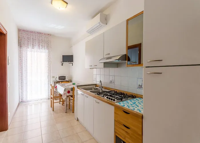 公寓 Modern By The *