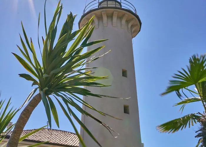 Modern By The 公寓 *